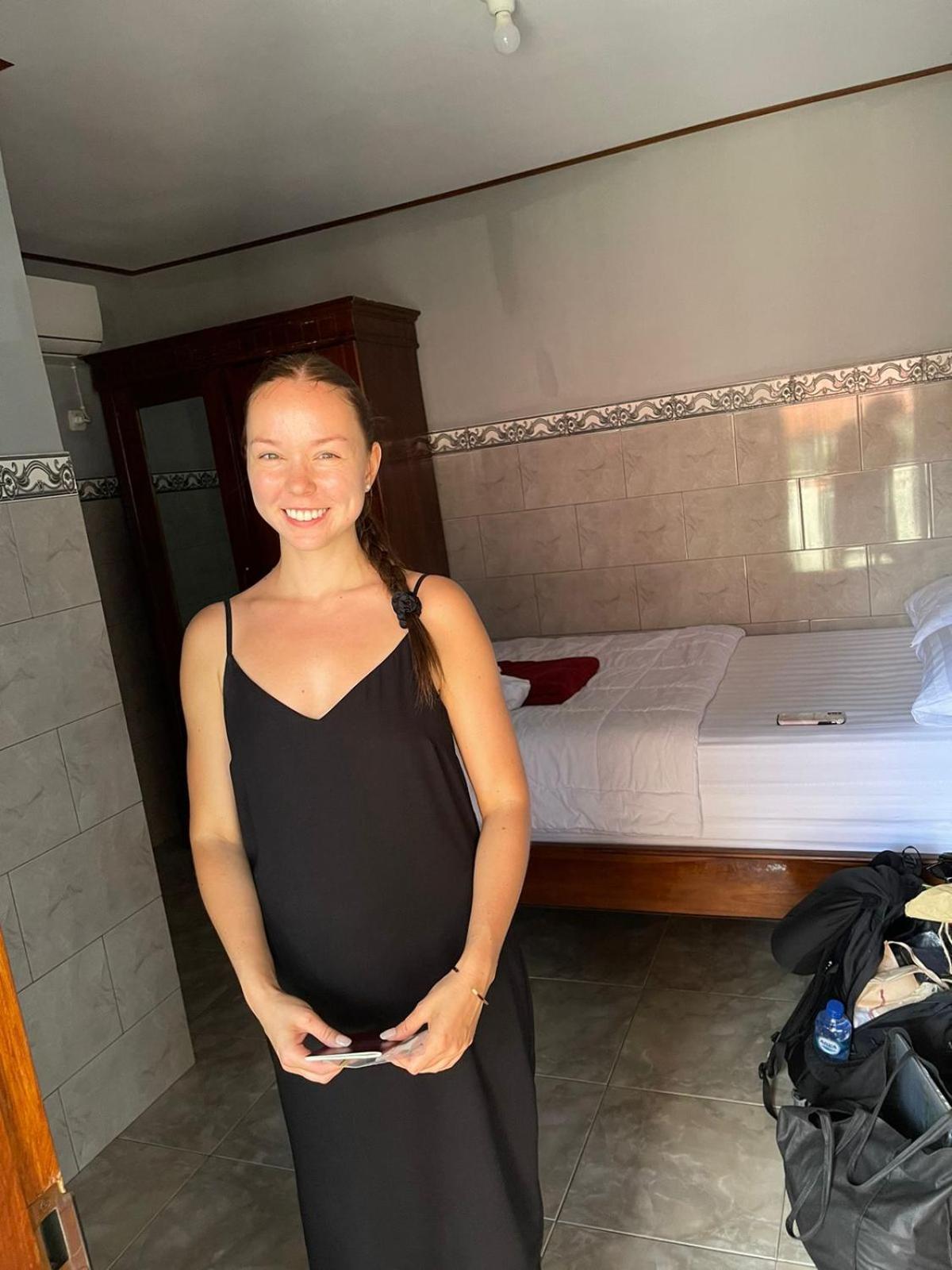 Raditya Homestay Mambal Bagian luar foto