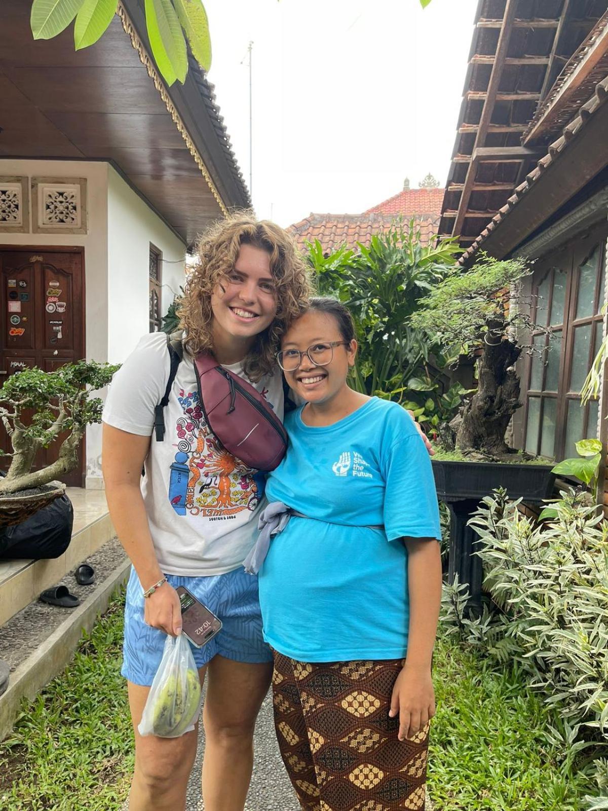 Raditya Homestay Mambal Bagian luar foto